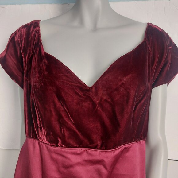 Alfred Angelo Red Velvet Satin Gown Size 20W Formal Romantic Holiday Dress - Picture 8 of 15